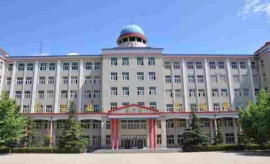 http://m.feixuegongzhu.com/school-188/document-id-289.html