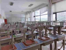 http://m.feixuegongzhu.com/school-196/document-id-392.html